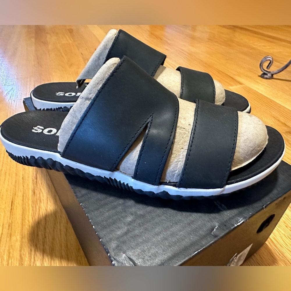 Sorel Black and Cream Slide Sandals